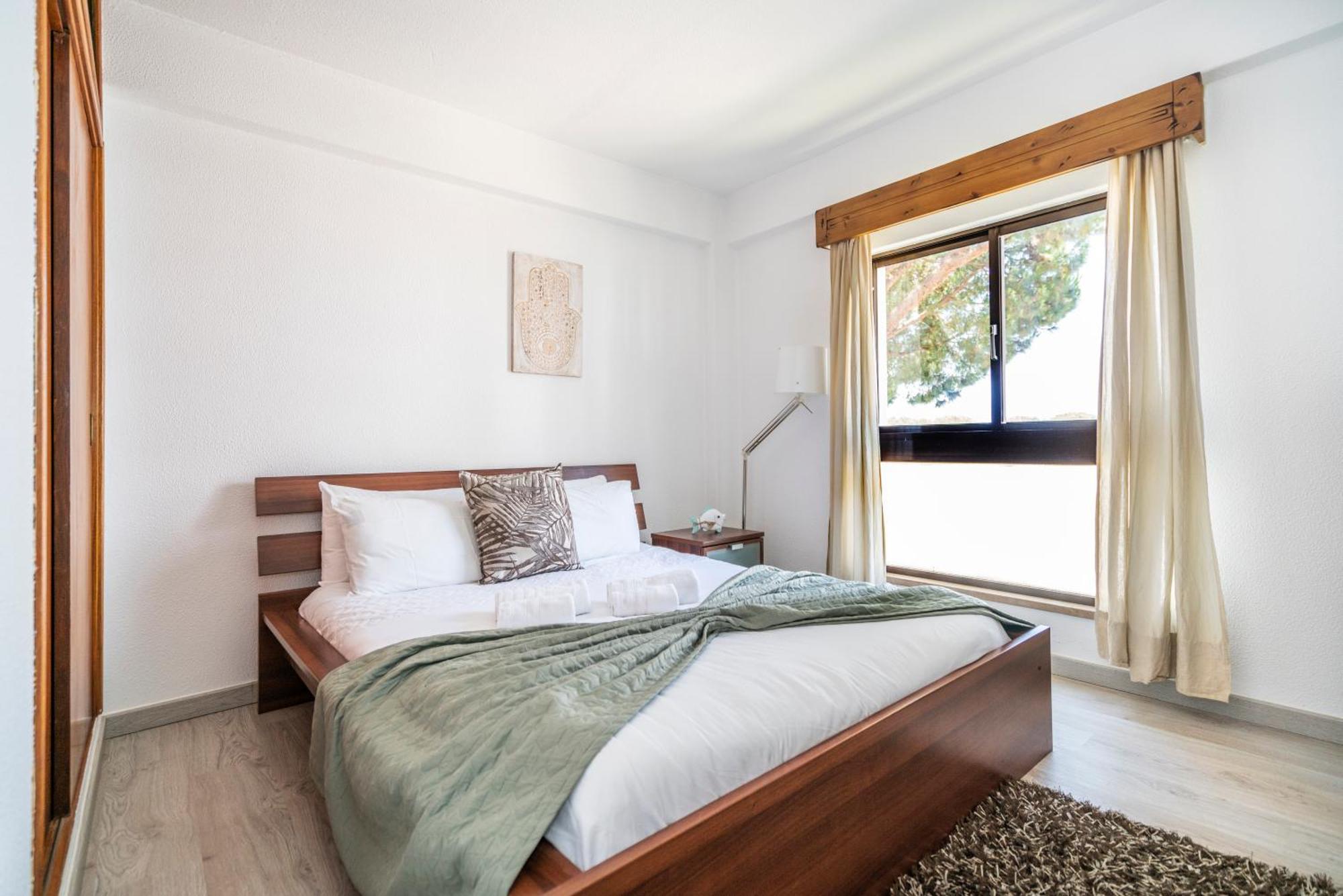 Lovely 1Bed Flat Short Walk To The Marina Vilamoura Quarteira Luaran gambar