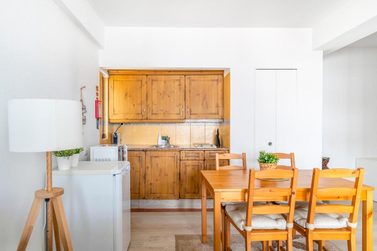 Lovely 1Bed Flat Short Walk To The Marina Vilamoura Quarteira Luaran gambar