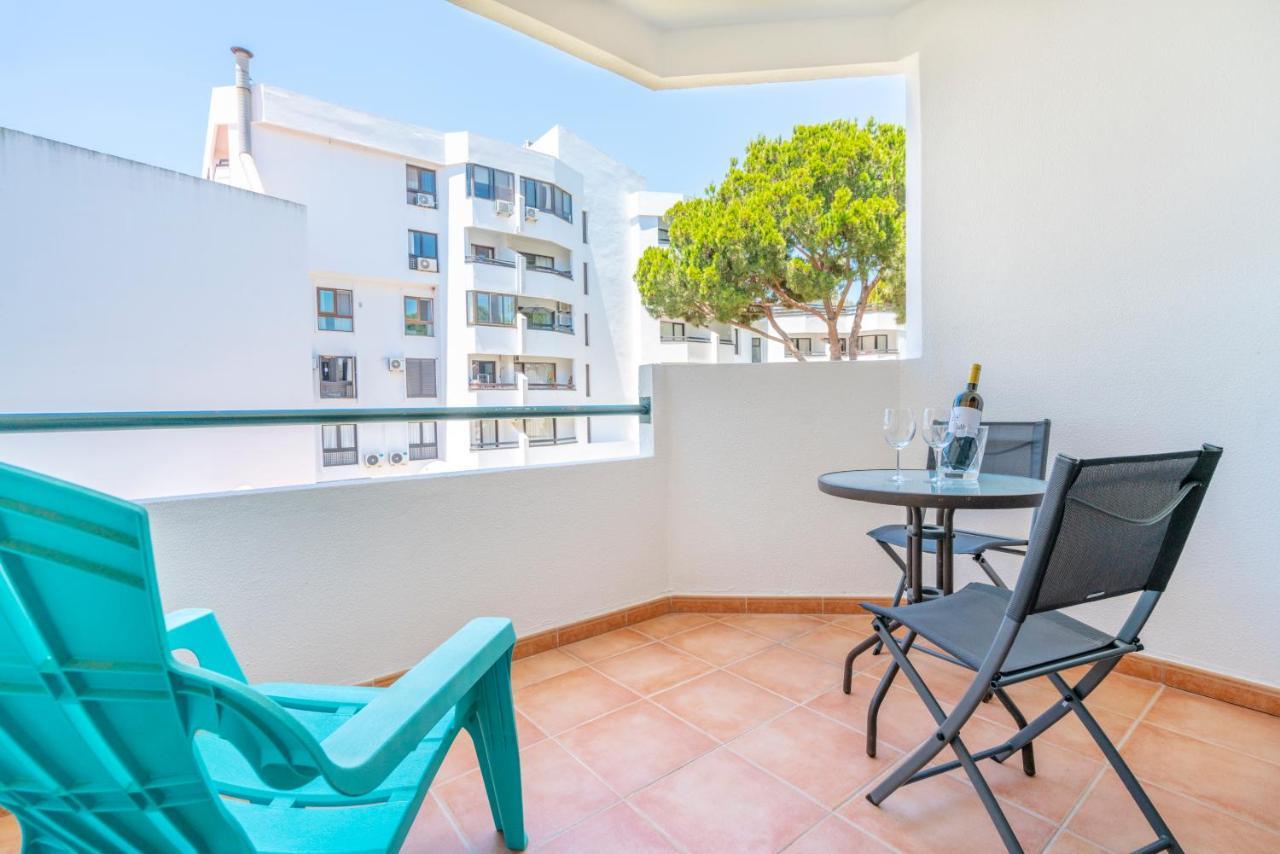 Lovely 1Bed Flat Short Walk To The Marina Vilamoura Quarteira Luaran gambar